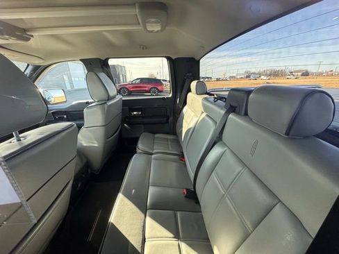 Used 2006 Lincoln Mark LT 4x4 image 6