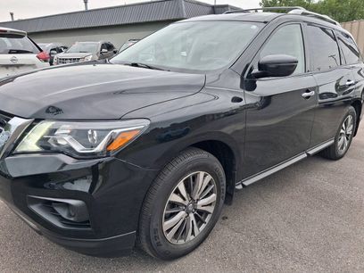 Used 2019 Nissan Pathfinder S