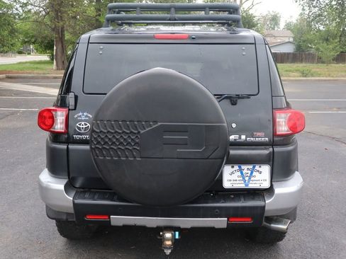 Used 2007 Toyota FJ Cruiser 4WD image 6