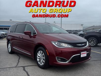 Used 2018 Chrysler Pacifica Touring-L