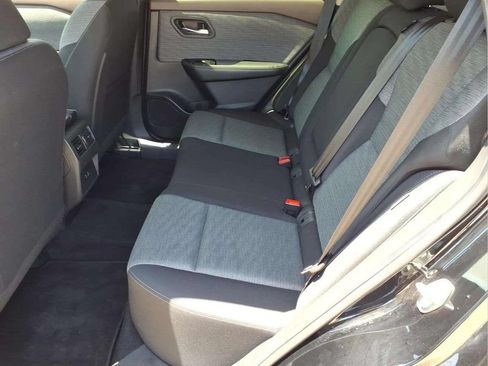 Used 2023 Nissan Rogue SV FWD image 14