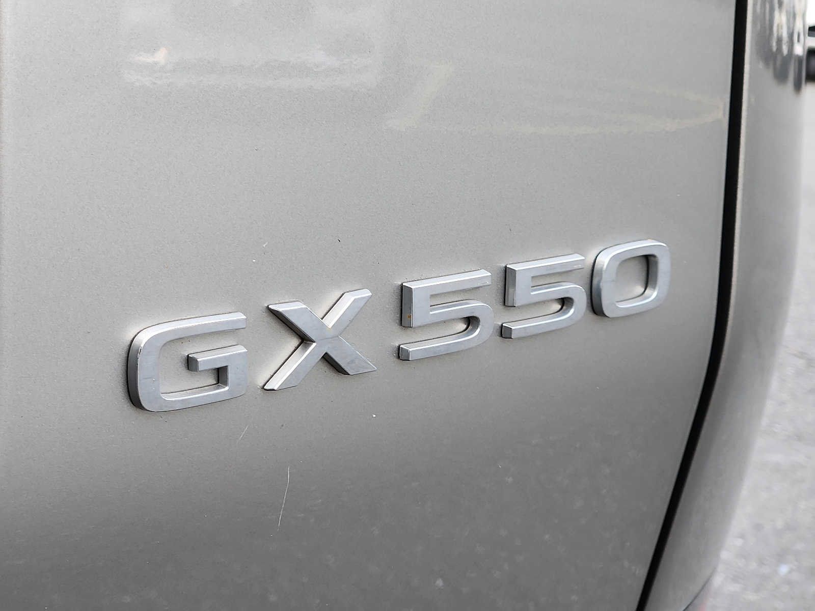 Used 2024 Lexus GX 550 w/ Accessory Package (Z1) AWD/4WD image 29