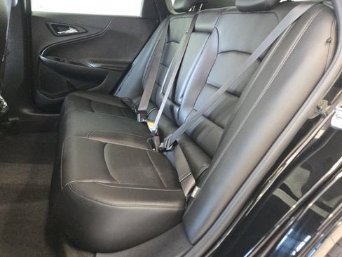 Used 2020 Chevrolet Malibu LT w/ Leather Package FWD image 14