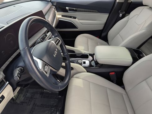 Certified 2023 Kia Telluride SX image 20