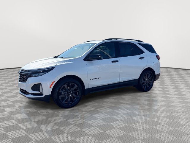 Used 2024 Chevrolet Equinox RS w/ RS Leather Package FWD image 7