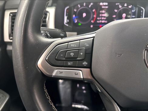 Used 2023 Volkswagen Atlas SE FWD image 14