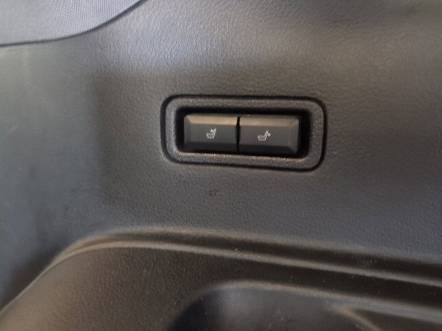 Certified 2020 Ford Expedition XLT w/ Equipment Group 202A AWD/4WD image 35