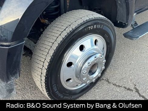 Certified 2022 Ford F450 Platinum w/ FX4 Off-Road Package image 10