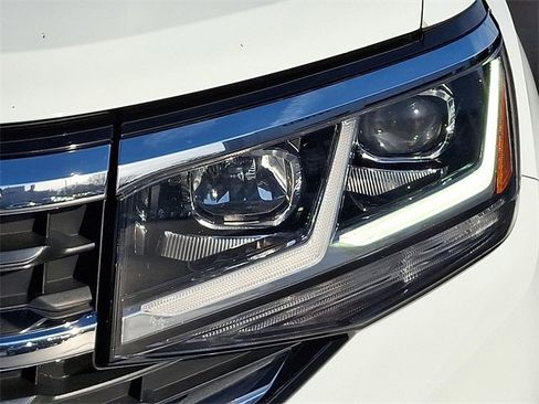 Used 2022 Volkswagen Atlas SE image 9