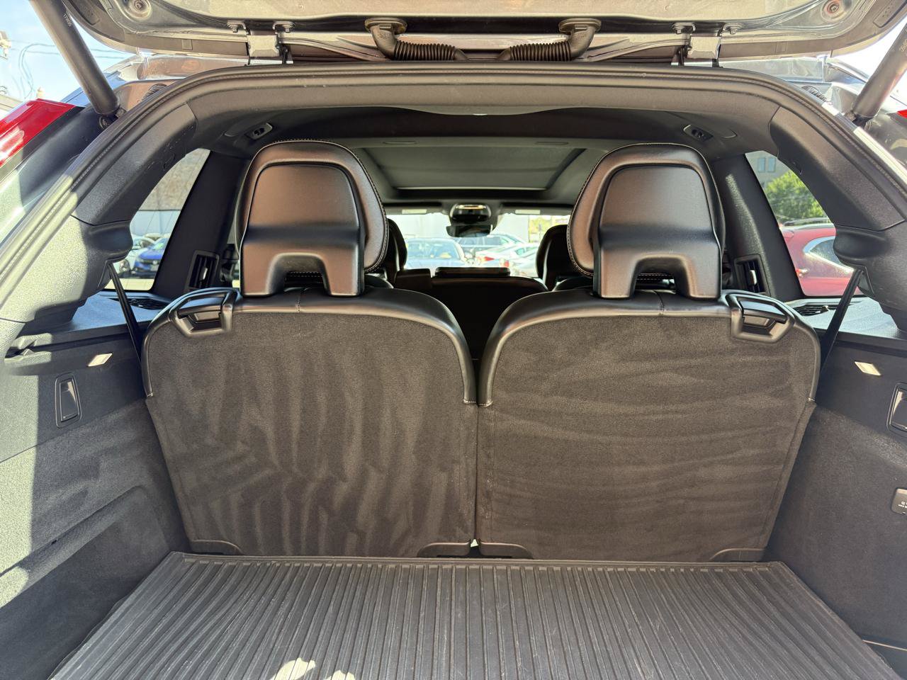 Used 2018 Volvo XC90 T6 Inscription w/ Convenience Package AWD/4WD image 10