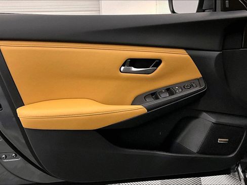 New 2025 Nissan Sentra SV w/ SV Premium Package FWD image 85