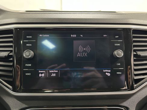 Used 2018 Volkswagen Atlas SEL w/ R-Line Package AWD/4WD image 6