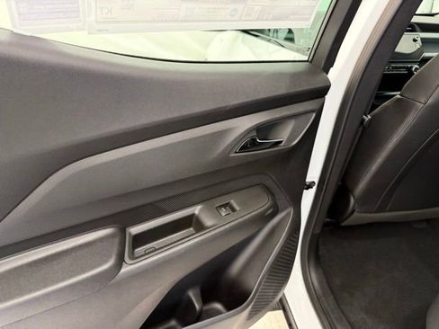 New 2027 Chevrolet Bolt RS image 18