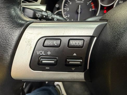 Used 2010 MAZDA MX-5 Miata Grand Touring w/ Premium Pkg image 15