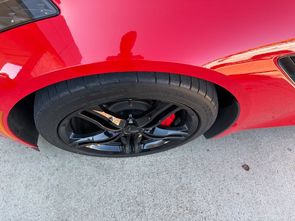 Used 2017 Chevrolet Corvette Stingray Coupe w/ Battery Protection Package RWD image 5