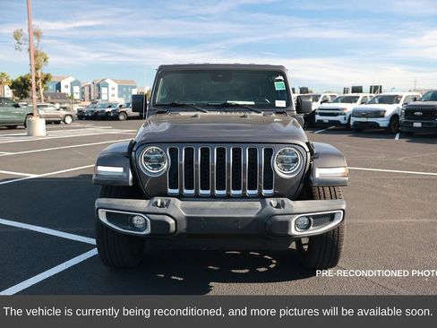 Used 2021 Jeep Wrangler Unlimited Sahara w/ Cold Weather Group image 9