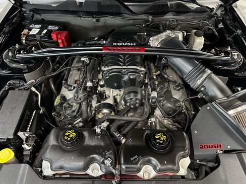 Used 2014 Ford Mustang GT Premium w/ Brembo Brake Package RWD image 48