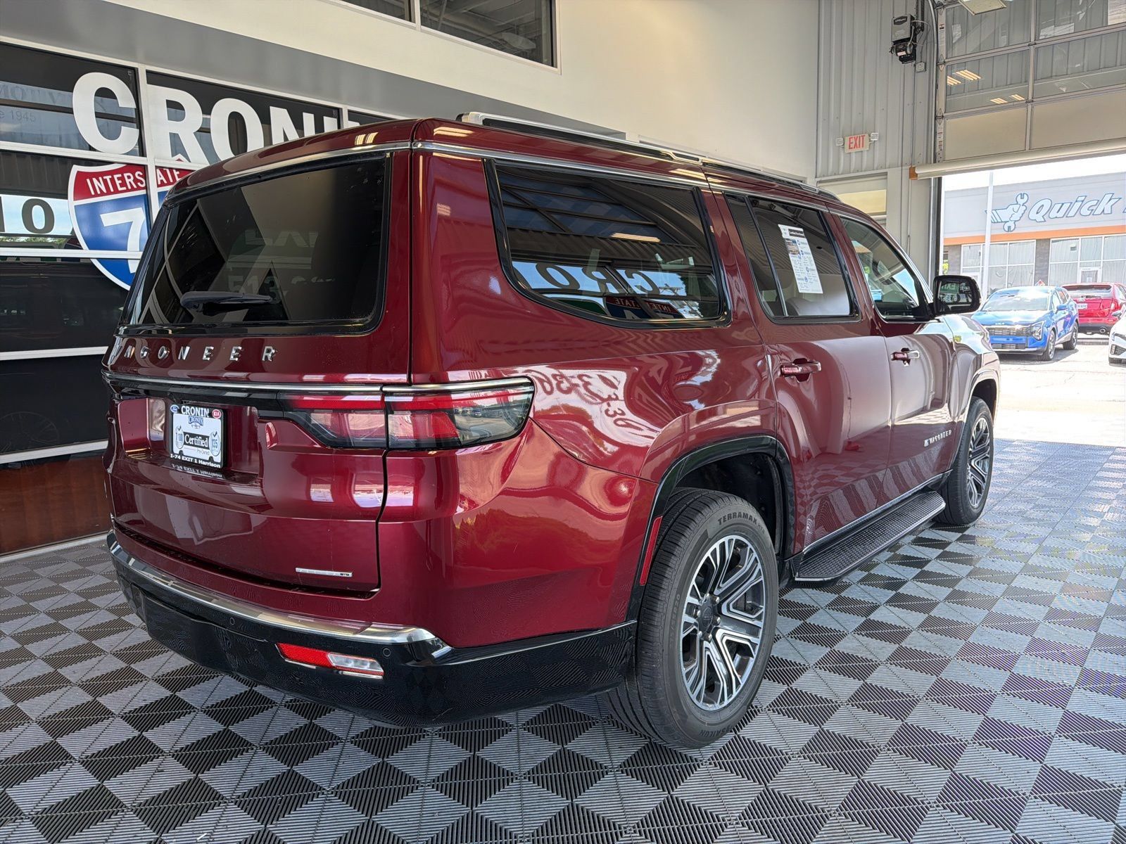 Used 2024 Jeep Wagoneer Series II AWD/4WD image 6