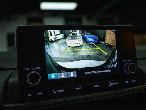 Used 2023 Honda CR-V Sport image 22