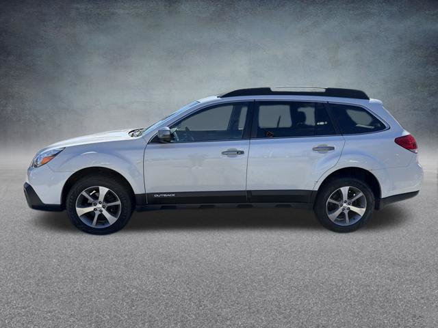 Used 2014 Subaru Outback 2.5i Limited AWD/4WD image 10