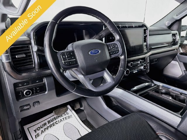 Used 2023 Ford F250 Lariat w/ Lariat Ultimate Package AWD/4WD image 9