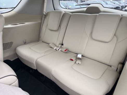 Certified 2024 INFINITI QX80 Luxe w/ Cargo Package AWD/4WD image 13