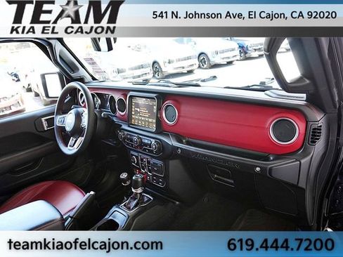 Used 2023 Jeep Wrangler Unlimited Rubicon 4xe AWD/4WD image 12