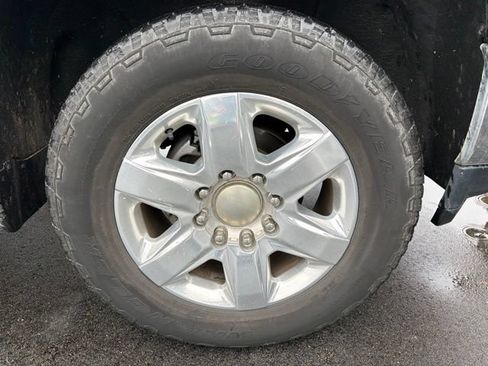 Used 2020 Chevrolet Silverado 2500 LTZ AWD/4WD image 10