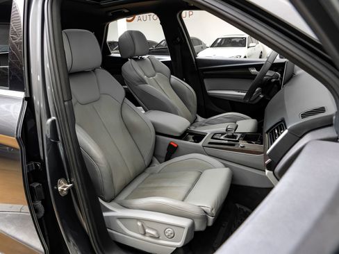 Used 2023 Audi Q5 2.0T Premium Plus w/ Premium Plus Package image 38