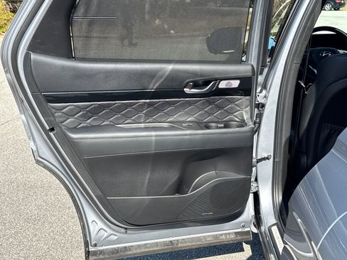 Used 2020 Hyundai Palisade Limited image 22