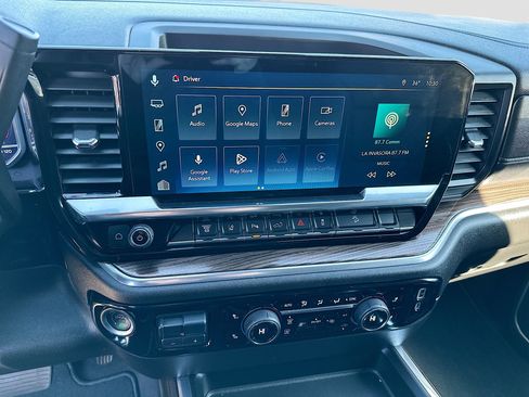 Used 2025 Chevrolet Silverado 2500 LT w/ Z71 Chrome Sport Edition image 26