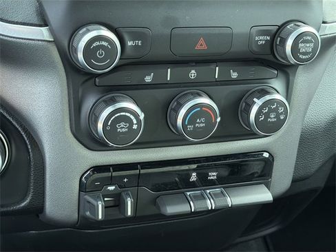 Used 2023 RAM 1500 Big Horn image 27