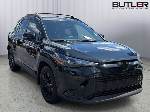 Used 2025 Toyota Corolla Cross AWD Hybrid image 8