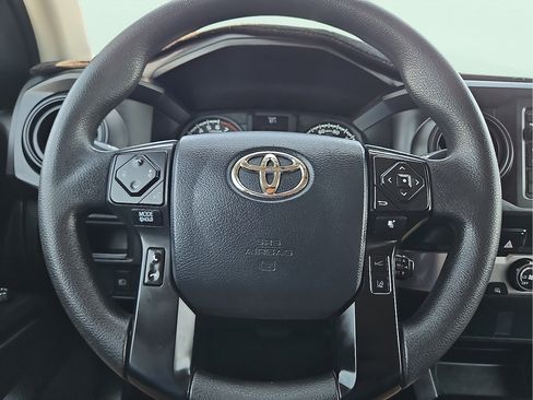 Used 2019 Toyota Tacoma SR AWD/4WD image 19