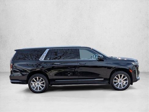 Used 2024 Cadillac Escalade ESV Premium Luxury Platinum AWD/4WD image 3