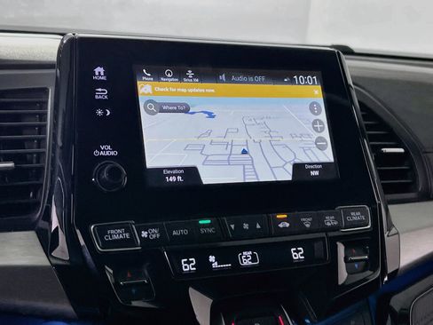 Used 2023 Honda Odyssey Touring image 13