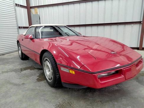 Used 1987 Chevrolet Corvette Convertible image 3