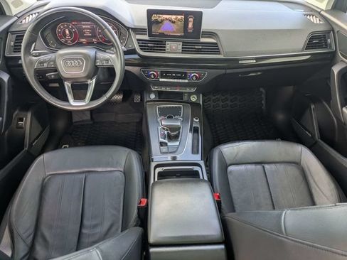 Used 2018 Audi Q5 2.0T Premium Plus w/ Premium Plus Package AWD/4WD image 16