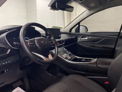 Used 2021 Hyundai Santa Fe SEL w/ Convenience Package image 6