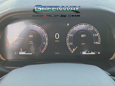 New 2025 Jeep Grand Cherokee Limited RWD image 32