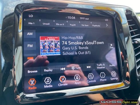 Used 2022 Jeep Cherokee Limited w/ Mopar Interior Package AWD/4WD image 13