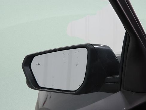 Used 2022 Chevrolet Equinox RS image 22