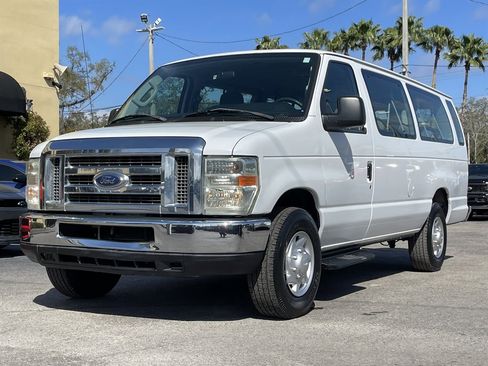 Used 2011 Ford E-350 and Econoline 350 XLT image 18