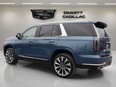 Certified 2025 Cadillac Escalade Premium Luxury Platinum w/ LPO, Floor Liner Package AWD/4WD image 7