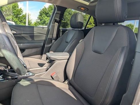 Used 2023 Buick Encore GX Select w/ Experience Buick Package FWD image 6
