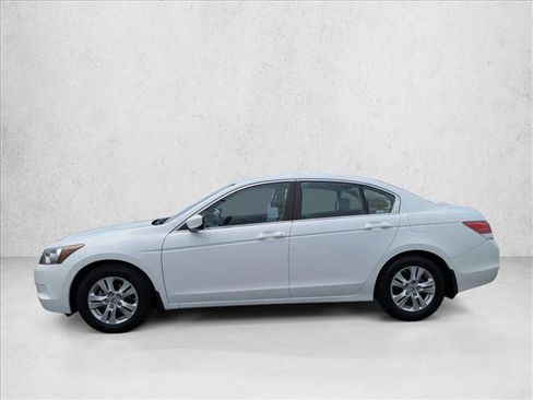 Used 2010 Honda Accord LX-P image 8