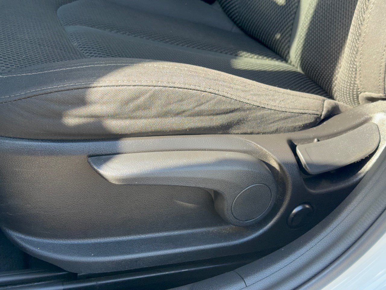 Used 2019 Kia Optima LX FWD image 16