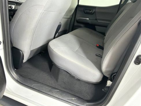 Used 2019 Toyota Tacoma SR5 image 20