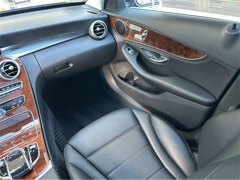 Used 2015 Mercedes-Benz C 300 4MATIC Sedan image 13