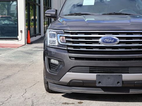 Used 2018 Ford Expedition XLT w/ Equipment Group 201A image 10
